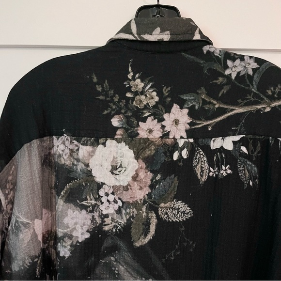 R13 Shredded Seam Drop Neck Shirt Bleached Floral - Picture 8 of 11